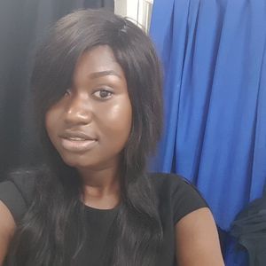 Meet your Posher, Adwoa